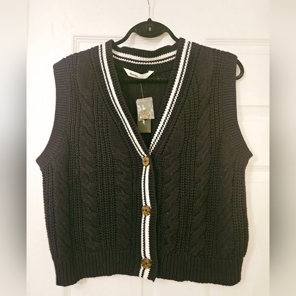 NWT Sweater Vest Bluenotes Large - Picture 1 of 4